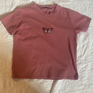 BRANDY MELVILLE BUTTERFLY TEE!
